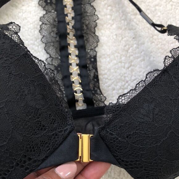 Victoria’s Secret Push-Up Strappy Plunge Bra in Black Lace - Picture 9 of 14